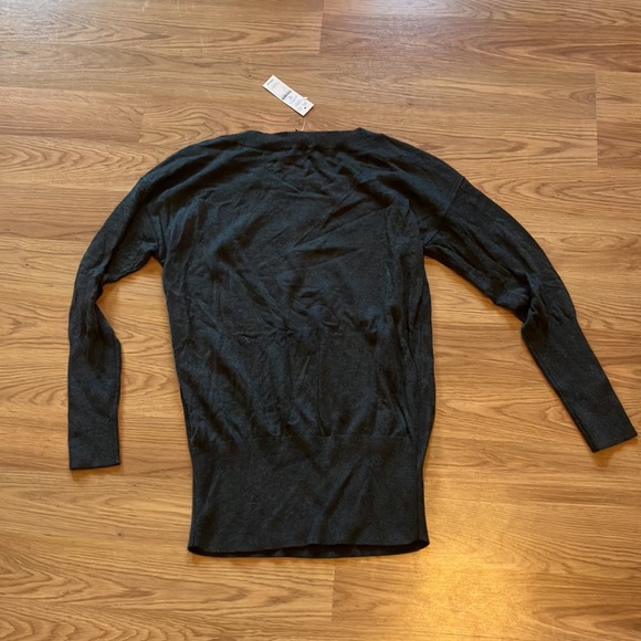 White House Black Market Women’s Heather Gray Sweater, Size M - Picture 5 of 5